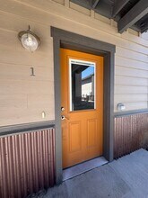 2233 Airport Rd in Ellensburg, WA - Building Photo - Building Photo