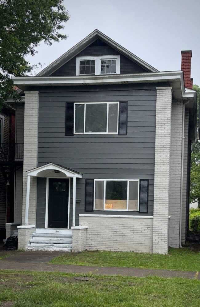 419 8th Ave, Unit 421 Apt 3