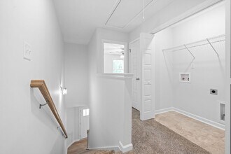 104 W Point Dr in Clarksville, TN - Building Photo - Building Photo