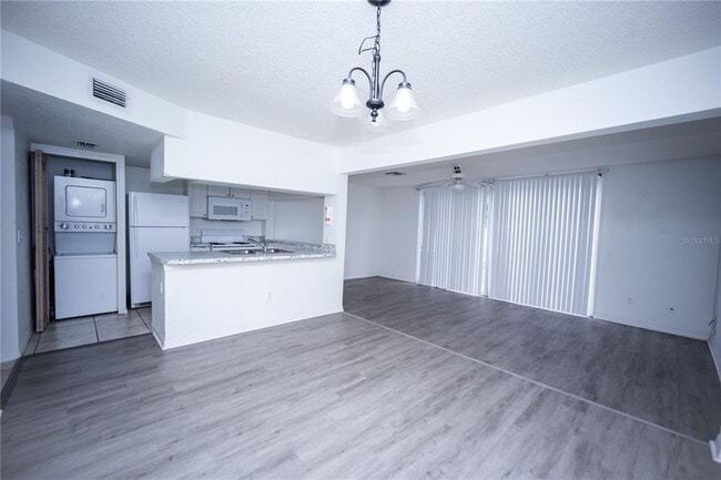 811 Orchid Dr in Davenport, FL - Building Photo - Building Photo