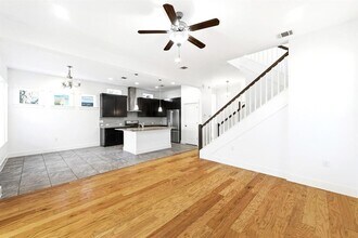 1912 Haskell St in Austin, TX - Building Photo - Building Photo