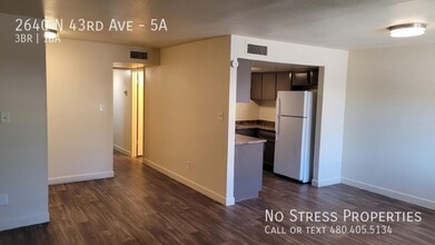 2640 N 43rd Ave-Unit -5A in Phoenix, AZ - Foto de edificio - Building Photo