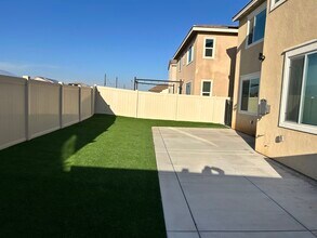 36966 Arezzo Ct in Beaumont, CA - Building Photo - Building Photo