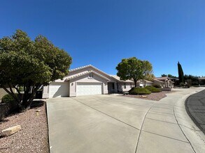660 Country Club Dr in Kingman, AZ - Building Photo - Building Photo