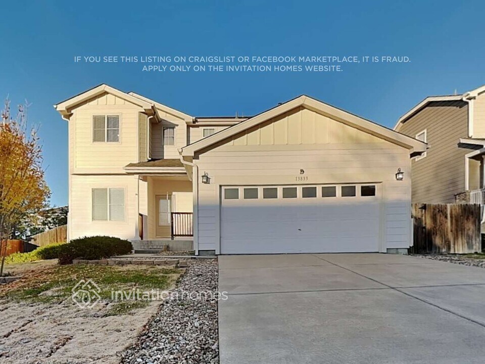 13833 Leyden St in Thornton, CO - Building Photo