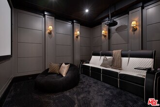 806 N Gardner St in Los Angeles, CA - Building Photo - Building Photo