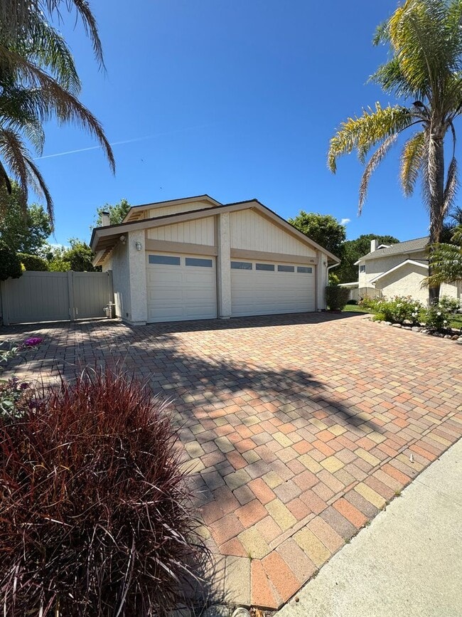 property at 686 Azalea St