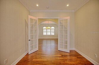 5908 S Switzer Ave in Tampa, FL - Building Photo - Building Photo