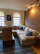 89 West Cedar St, Unit 7 in Boston, MA - Foto de edificio - Building Photo