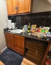 425 N Church St, Unit D in Charlotte, NC - Building Photo - Building Photo