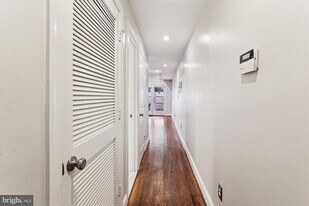 1116 C St NE in Washington, DC - Building Photo