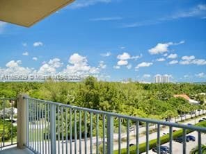 880 NE 69th St in Miami, FL - Building Photo - Building Photo