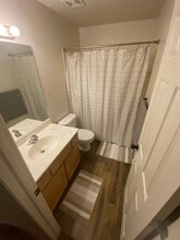 5572 S 4075 W in Roy, UT - Foto de edificio - Building Photo