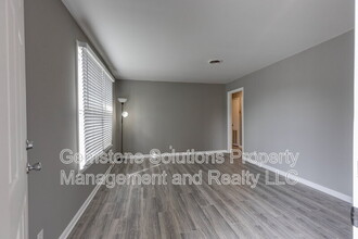 2305 Dalebrook Ct in Nashville, TN - Building Photo - Building Photo