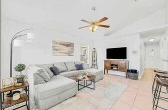 11721 Sand Castle Ln in Panama City Beach, FL - Building Photo - Building Photo