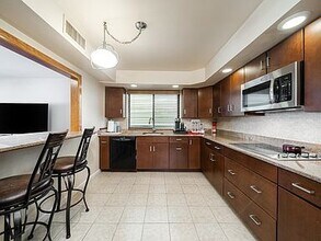192 W 25th St in Bayonne, NJ - Building Photo - Building Photo