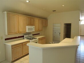 1689 Sparrow Ct in Lewisville, TX - Building Photo - Building Photo