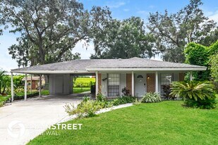 3552 Doreen Dr in Lakeland, FL - Building Photo