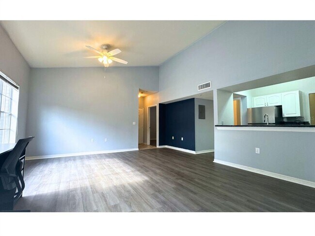 5117 City St in Orlando, FL - Building Photo - Building Photo