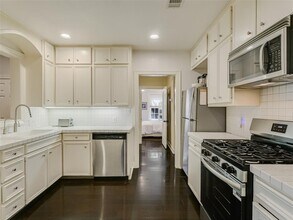 1804 Polo Rd in Austin, TX - Building Photo - Building Photo
