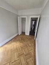 31-16 81st St in Queens, NY - Building Photo - Building Photo