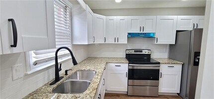 2846 Webb Bridge Rd in Alpharetta, GA - Building Photo - Building Photo