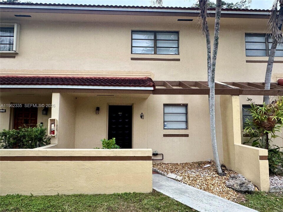 6375 SW 136th Ct in Miami, FL - Building Photo