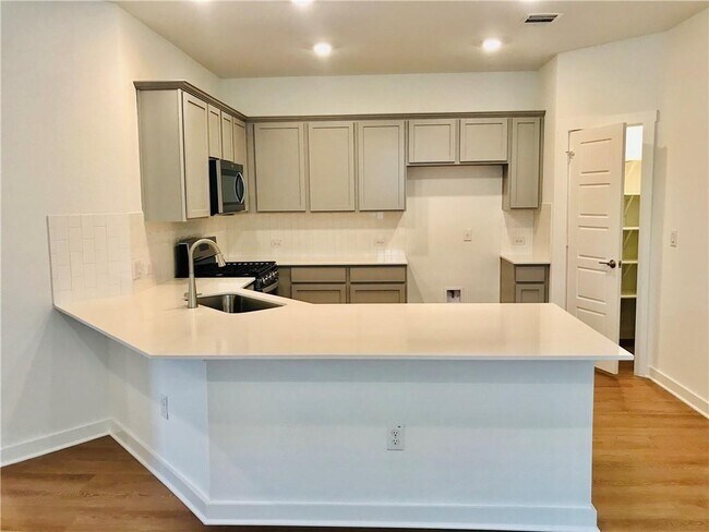 property at 183 Shawi Pass