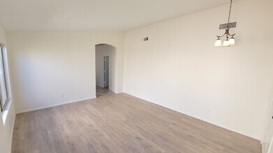 845 W Vaughn Ave in Gilbert, AZ - Building Photo - Building Photo