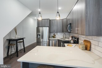 2120 Franklin in Philadelphia, PA - Building Photo - Interior Photo