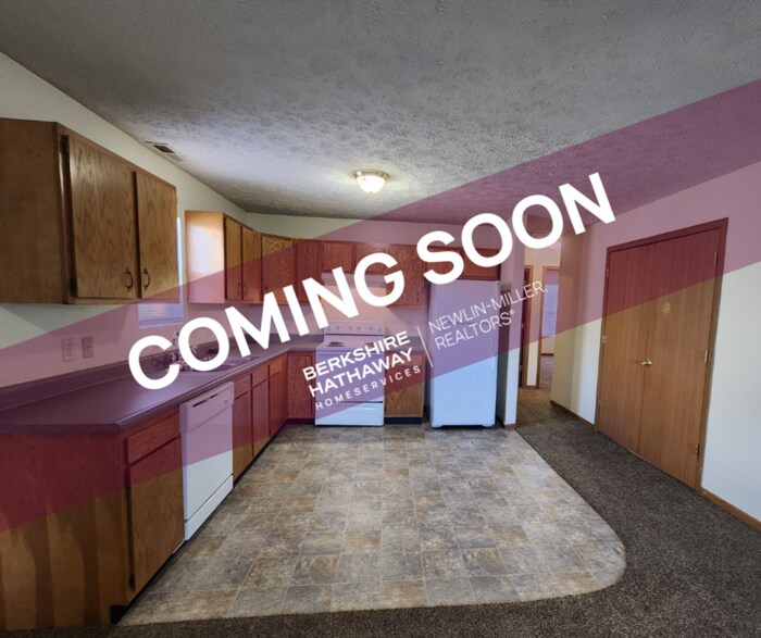695 N 25th St in Terre Haute, IN - Building Photo