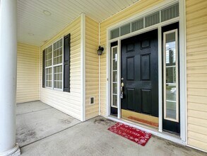 14436 Sulphur Springs Terrace in Chester, VA - Building Photo - Building Photo