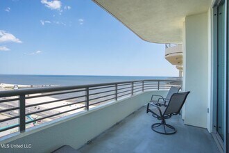 2060 Beach Blvd, Unit 1408 in Biloxi, MS - Building Photo - Building Photo