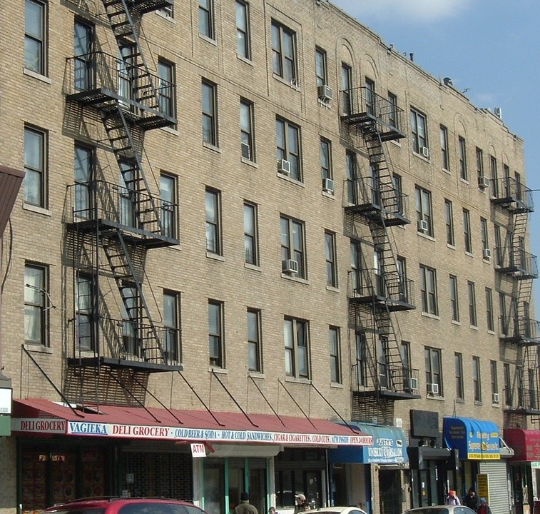 1412-1418 Zerega Ave in Bronx, NY - Building Photo