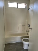 3351 W 135th St, Unit 3351 B in Hawthorne, CA - Building Photo - Building Photo