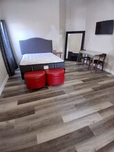 1201 Jasmine St in Calexico, CA - Foto de edificio - Building Photo
