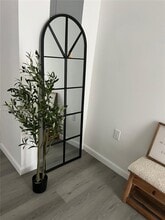 558 NW 7th St in Florida City, FL - Building Photo - Building Photo