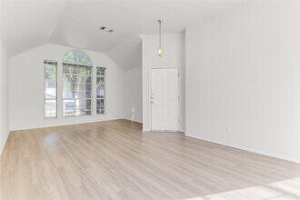 15437 Ozone Pl in Austin, TX - Building Photo - Building Photo