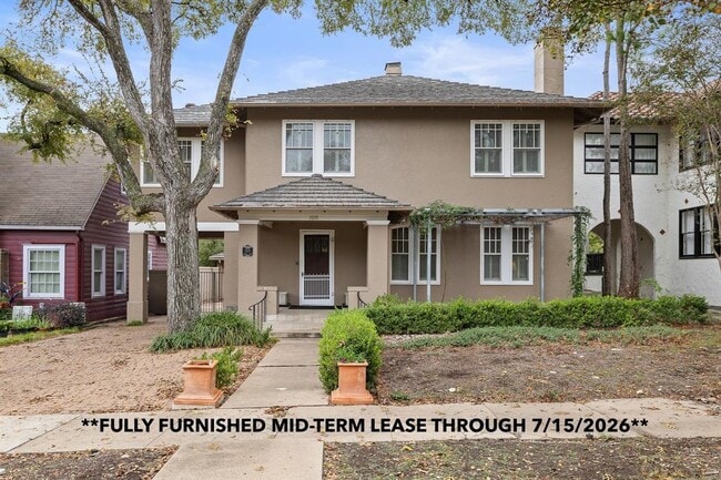 property at 105 Laurel Ln