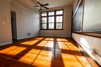 Whittier Place in Indianapolis, IN - Building Photo - Building Photo