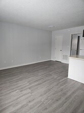 509 Green Valley Dr in Mount Vernon, IN - Building Photo - Building Photo