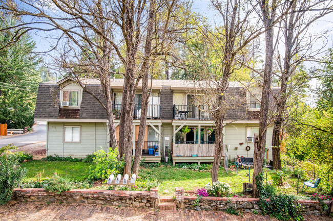 333 N Church St in Grass Valley, CA - Building Photo - Building Photo