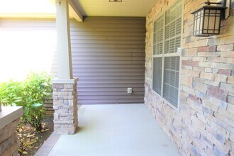 1 Stoneledges Ln in Taylors, SC - Building Photo - Building Photo