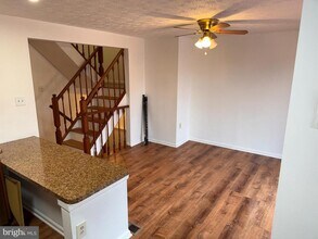 9252 Pirates Cove in Columbia, MD - Building Photo - Building Photo