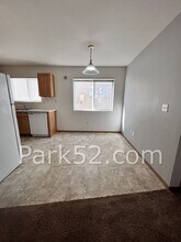 8403 Locust Ave E in Bonney Lake, WA - Building Photo - Building Photo
