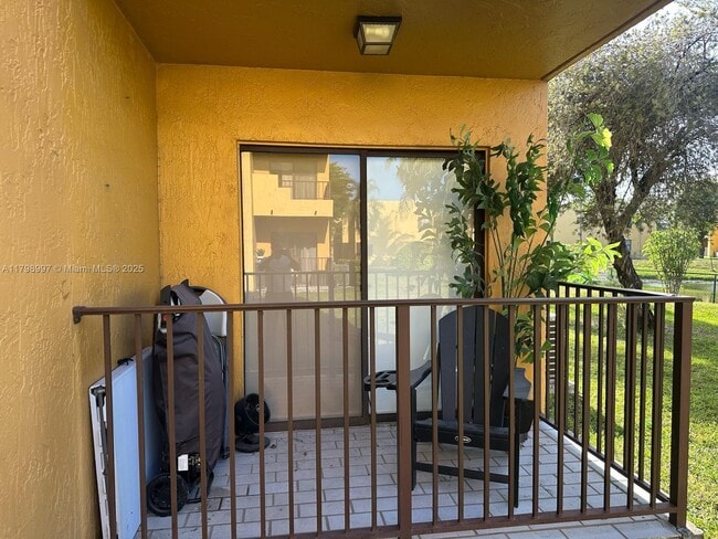 property at 570 NW 114th Ave