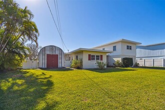 3580 Belle Vista Dr E in St Pete Beach, FL - Foto de edificio - Building Photo