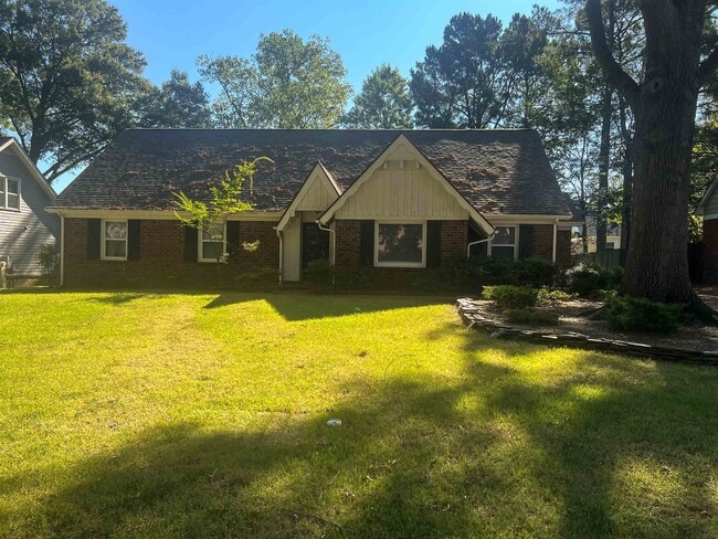 property at 1940 Alder Branch Ln