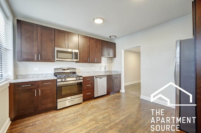 4447 N Rockwell in Chicago, IL - Building Photo - Building Photo