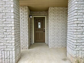 812 Willow Crossing in New Braunfels, TX - Building Photo - Building Photo